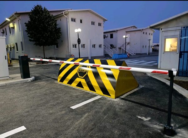 Road Blocker